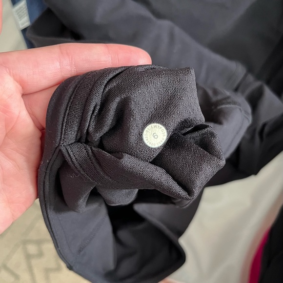 Lululemon High-Rise Groove Flare Leggings 29’ - Picture 5 of 5